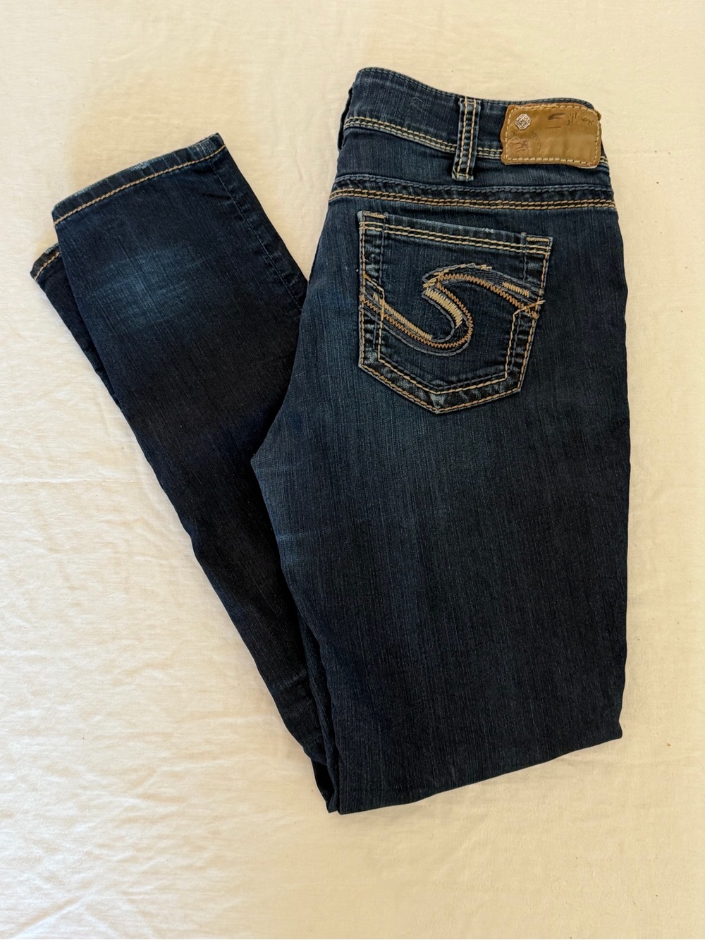 Women’s Silver Suki Skinny Dark Wash Jeans Size 30x31